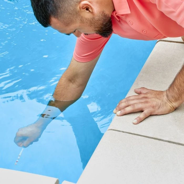 AquaChek Yellow (50) For Free Chlorine, Total Alkalinity, Cyanuric Acid (Stabilizer) & PH, 1 Pack - Image 2